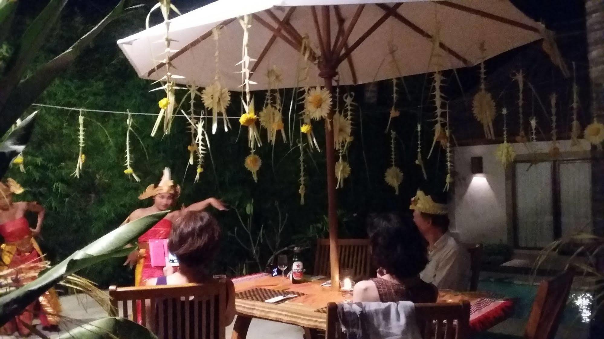 萨松别墅酒店 甘地达萨 外观 照片